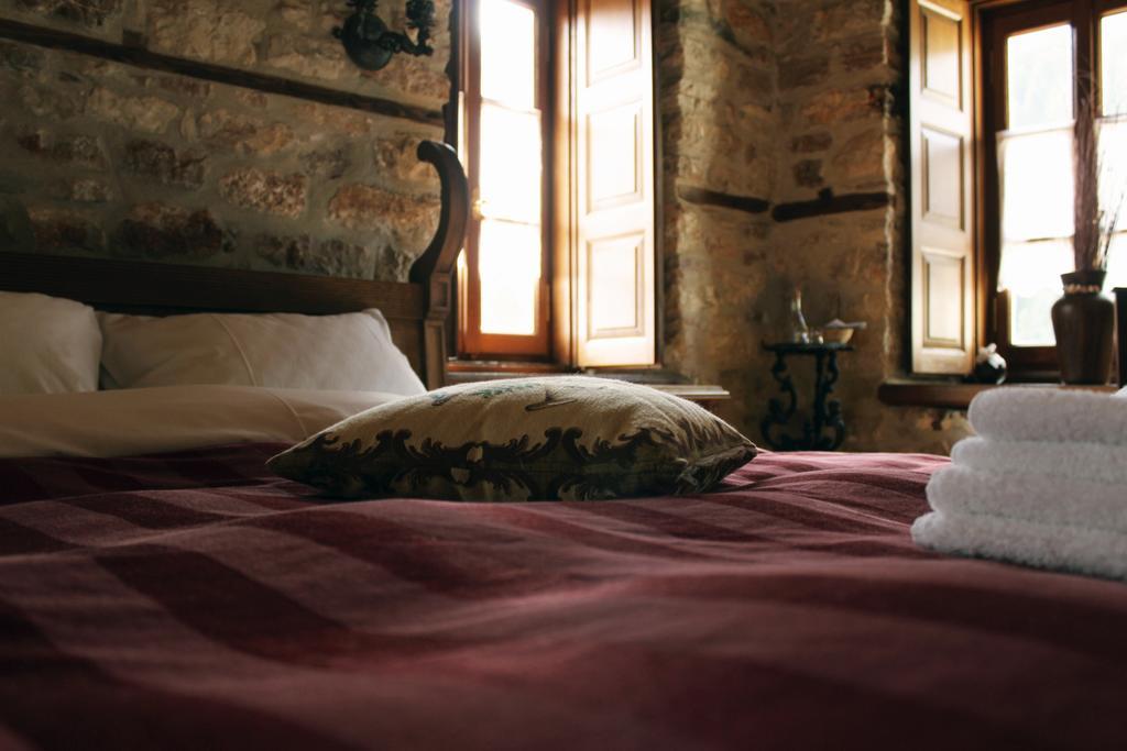 Old Inn Gorianadhes Ngoại thất bức ảnh