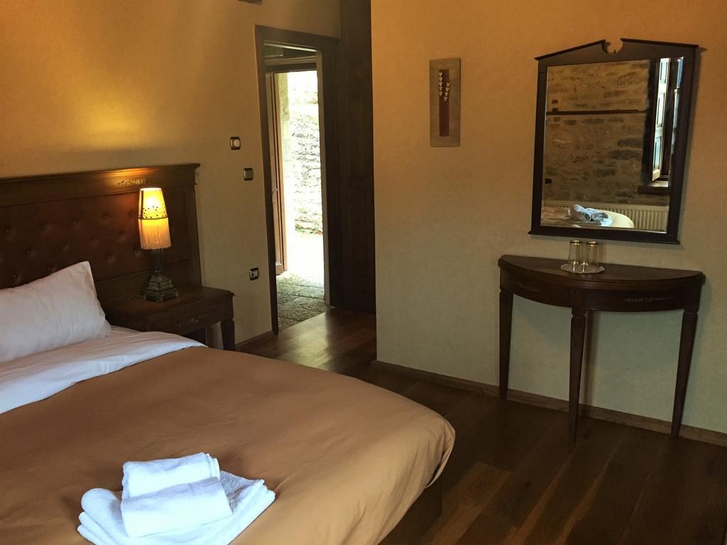 Old Inn Gorianadhes Ngoại thất bức ảnh