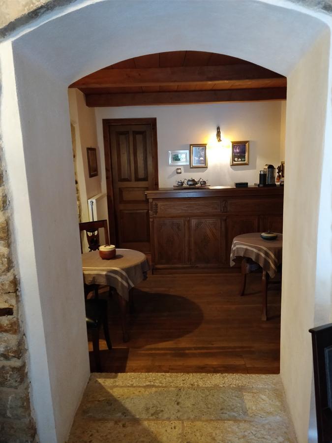 Old Inn Gorianadhes Ngoại thất bức ảnh